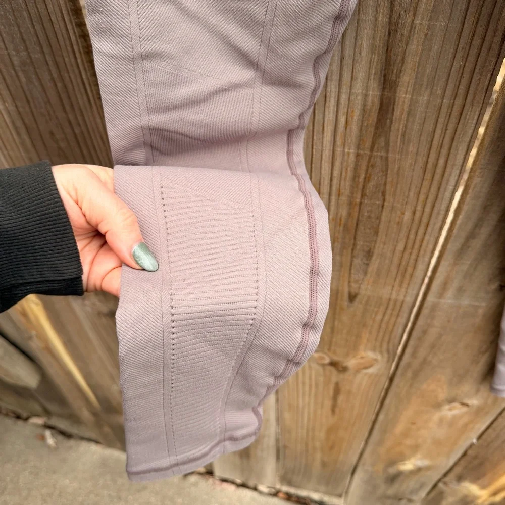 Avocado High-Rise Ribbed Leggings in Mauve M/L